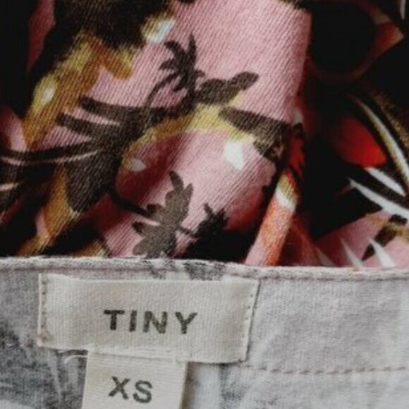 TINY / Anthropologie Thea Peplum Tank Top Pink Floral Sz XS Flawed - Picture 13 of 16